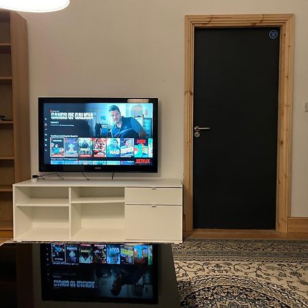 New Flat, Own Bathroom, Sitting Room & Large Bedroom - Walsall Bescot エクステリア 写真